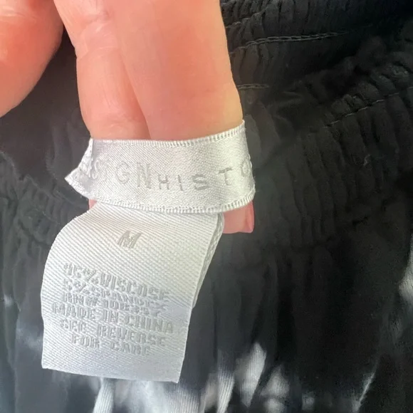 Black and White Tie-Dye Romper - Picture 5 of 6